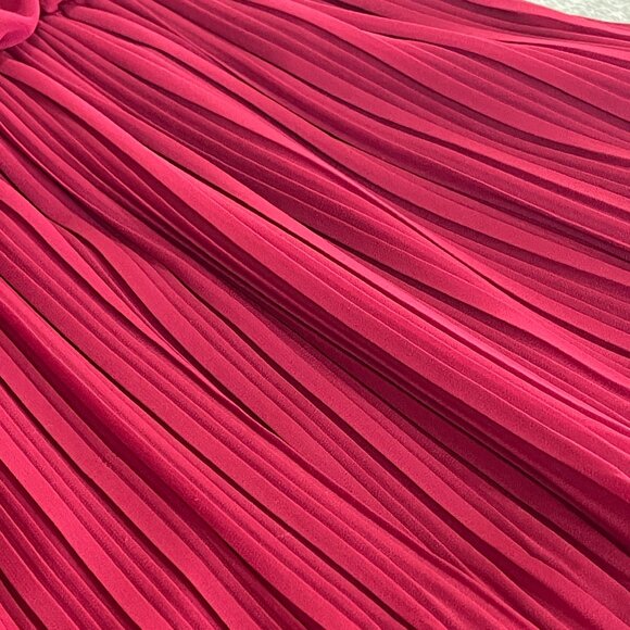 Cabernet Red Pleated Mini Dress Embellished Collar Size 8 - Picture 7 of 15